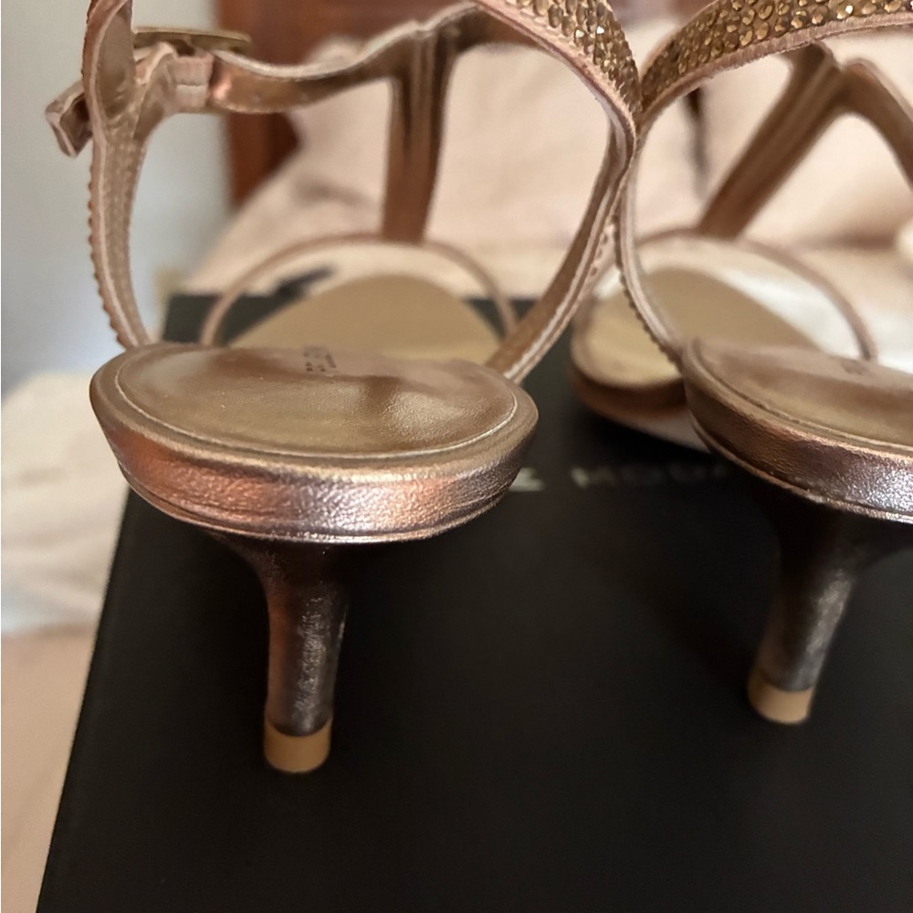 Pelle Moda Metallic Gold Heeled Sandals - Picture 3 of 4